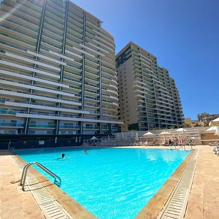 Luxury Shared Apt W Sea View & Sunrise In * Σλιέμα